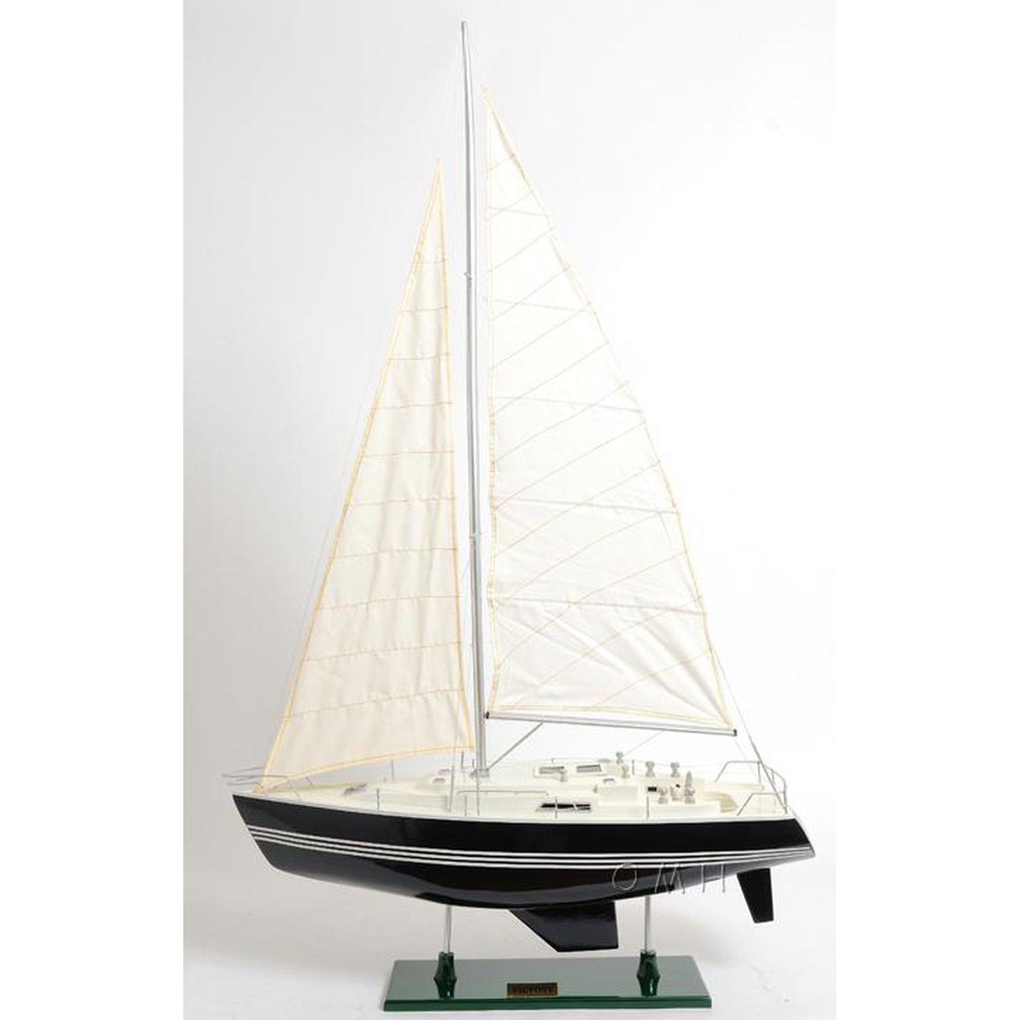 Old Modern Victory Yacht Painted Y081