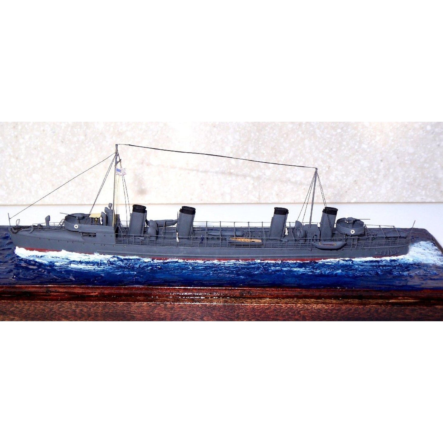 Iron Shipwrights USS Hopkins DD-7 1/350 Scale Resin Model Ship Kit 4-124