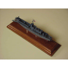 Iron Shipwrights LCI(L)-334 1/350 Scale Resin Model Ship Kit 4-068