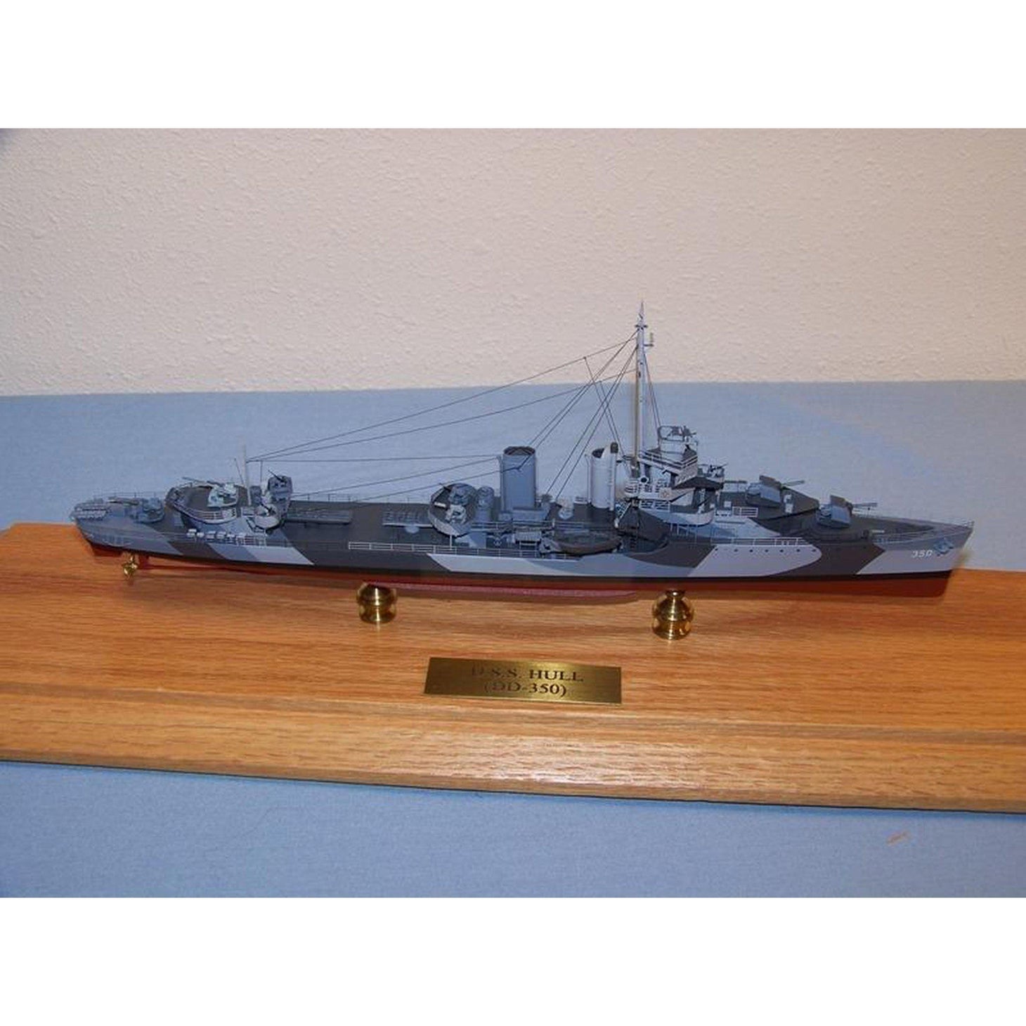 Iron Shipwrights USS Hull DD350  US Farragut class destroyer (1944) 1/350 Scale Resin Model Ship Kit 4-044